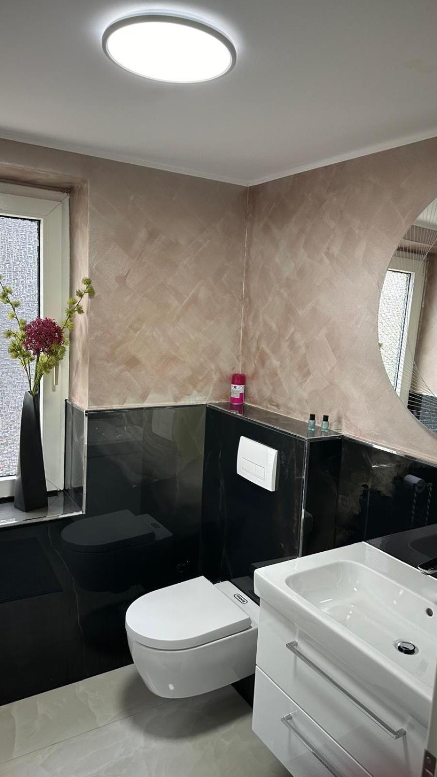 Ferienwohnung Spa Delluxe Essen Exteriör bild